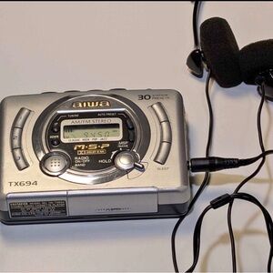 TX694 Silver Portable AM/FM Stereo Cassette Player